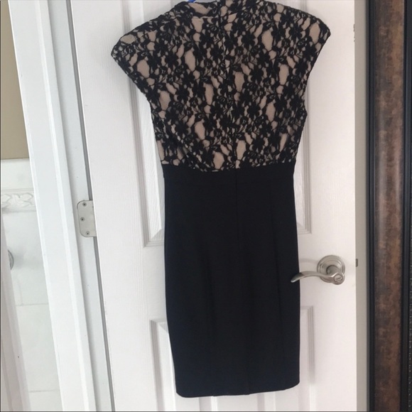 Dress - Picture 3 of 4